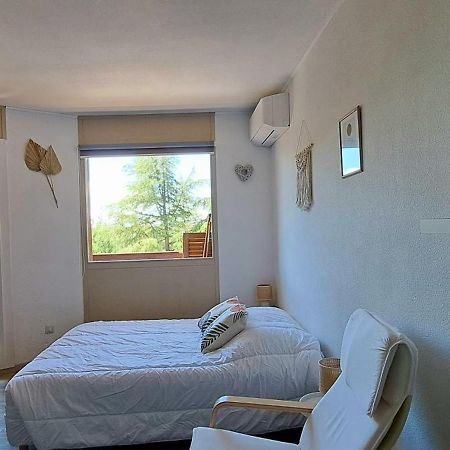 Studio Meuble Cures Thermales Avec Vue Gréoux-les-Bains Dış mekan fotoğraf