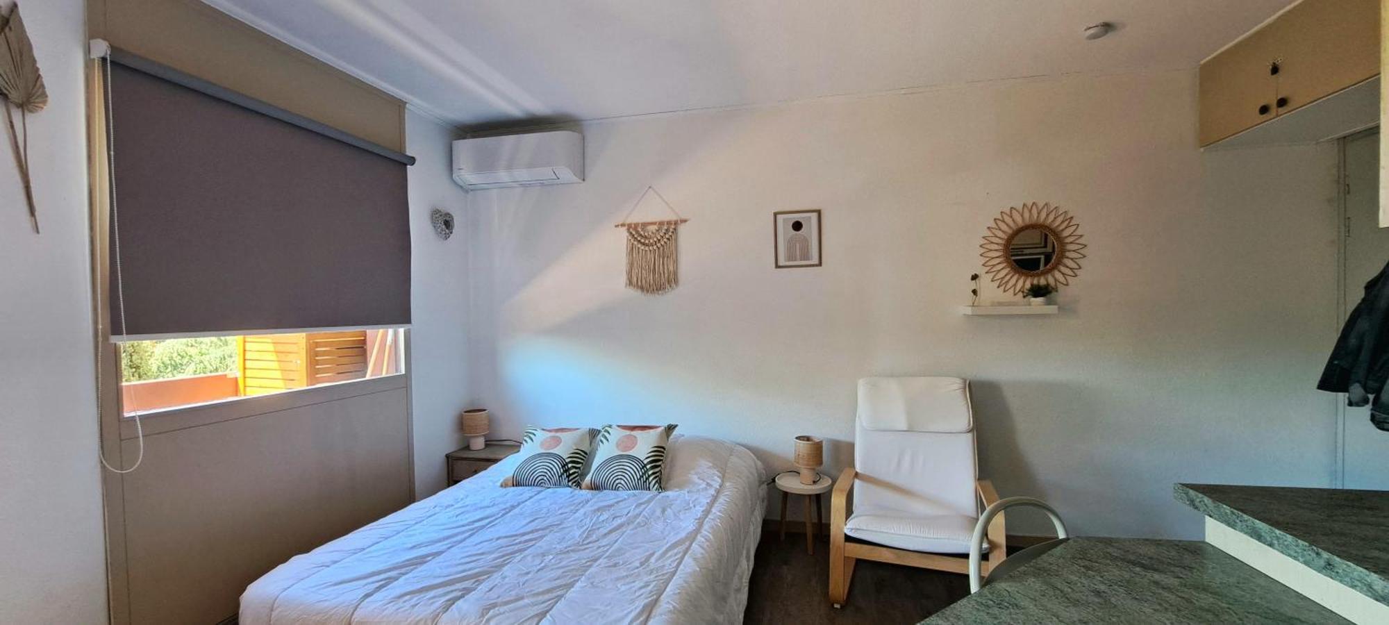 Studio Meuble Cures Thermales Avec Vue Gréoux-les-Bains Dış mekan fotoğraf